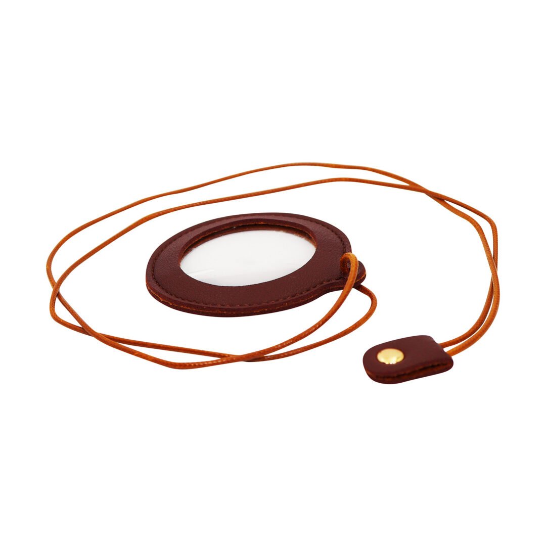 Loupe Pendentif en Cuir